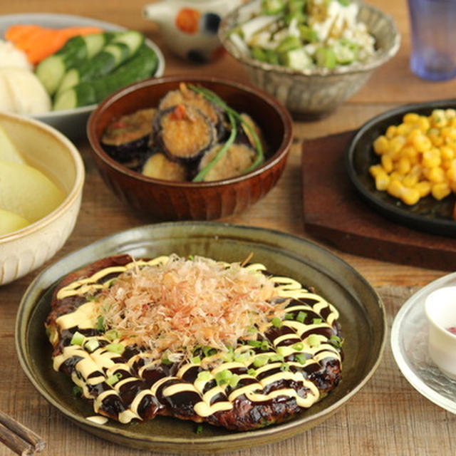週末おつまみごはん（九条ネギお好み焼きやなすのごま浸しなど）