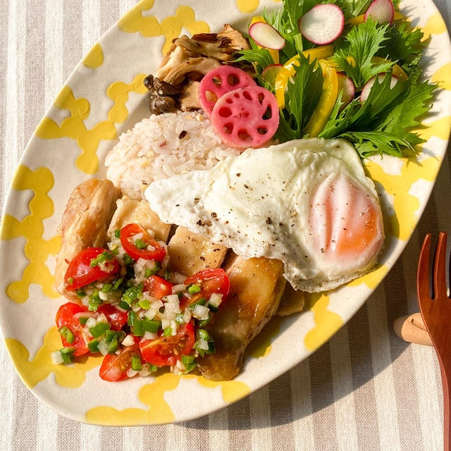 ＊【レシピ】ゴロっとトマトのサルサチキン＊