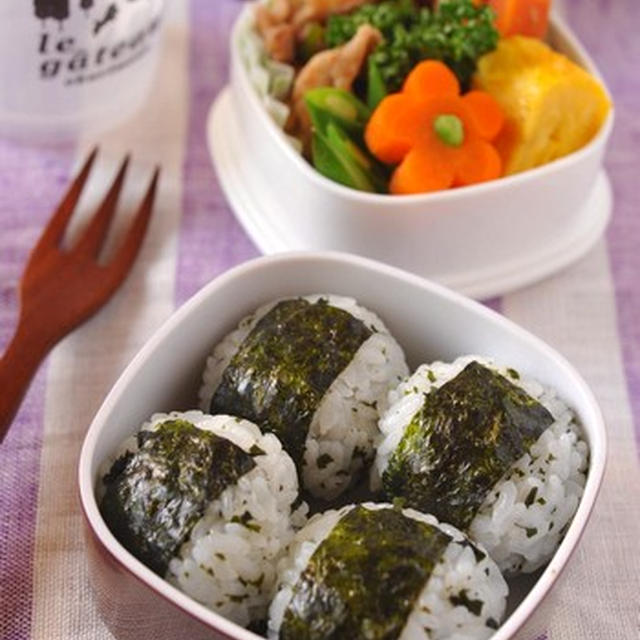 ミニオニギリのお弁当