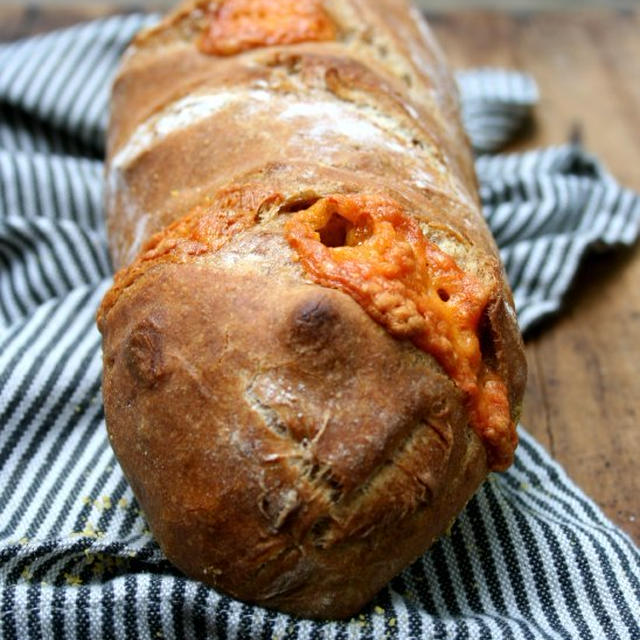 Cheddar Breadチェダーチーズブレッド