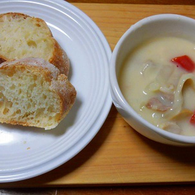 昨日のフランスパンとシチュー♪