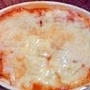 餃子の皮とミートソースとフレッシュトマトのラザニア