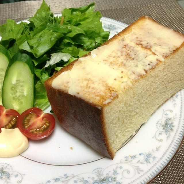 角食2日目は厚切りトーストでしょ♡