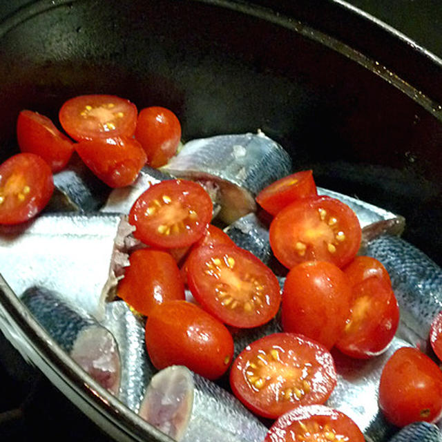 秋刀魚のピリ辛トマト煮