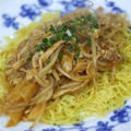 パリパリ焼きそばの豚キムチあんかけ