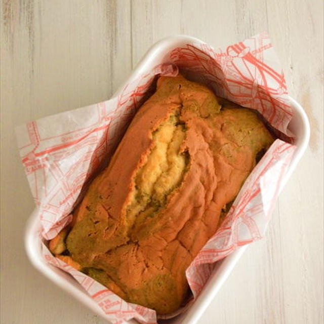 バター不要！ふわふわ抹茶のマーブルケーキ