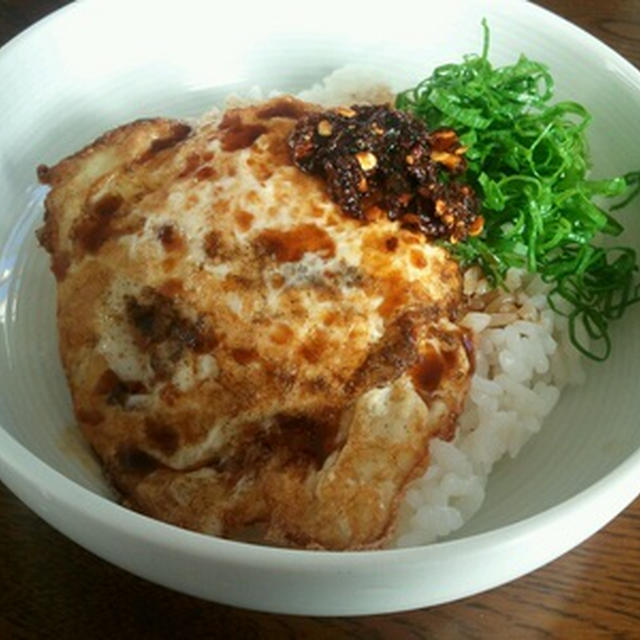 中華風目玉焼き丼