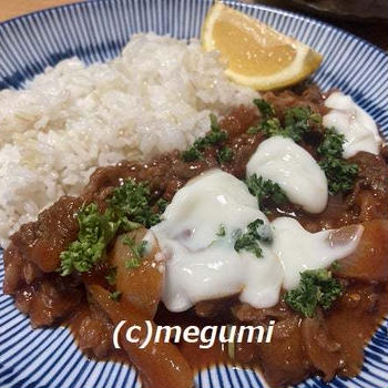 半年に一度の乳がん検診の日。山手幹線のバラ園のバラが綺麗！！夕食は超簡単ハッシュドビーフ
