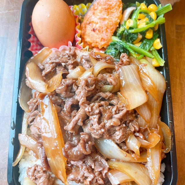 吉野家風牛丼弁当です！！
