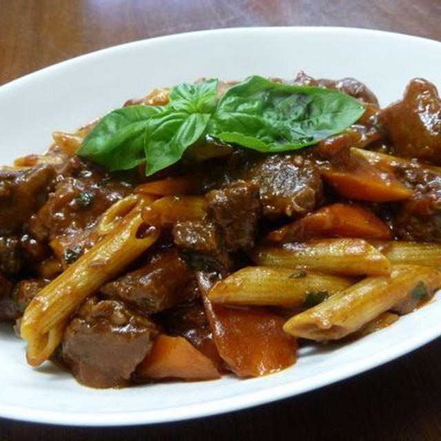 【コラボ企画】牛肉とペンネの煮込み♪バジル風味♪