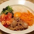 ビビンパ と 韓国風牛肉スープ
