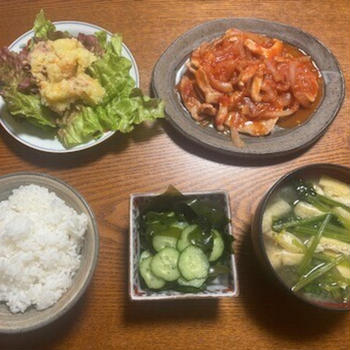 豚ロースのトマトソースかけ