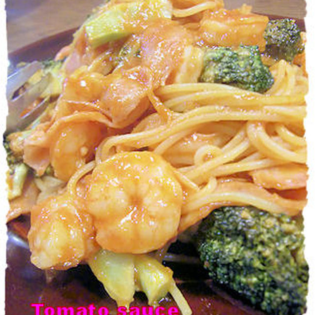 海老とベーコンのトマトソースパスタ定食＆なるさんのパウンドケーキ