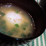 【レシピ】物足りなさ感じた時★満足★栄養も満点【落とし卵とニラの味噌汁】(^^♪