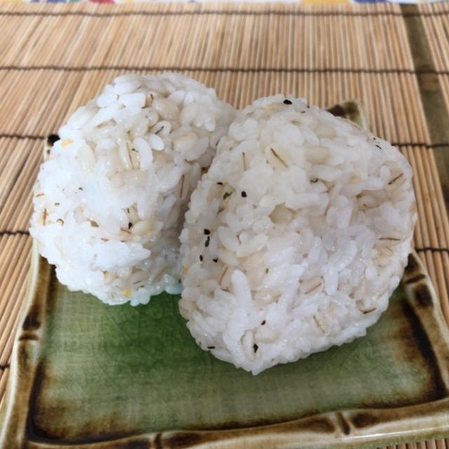 お手軽おにぎりのランチ