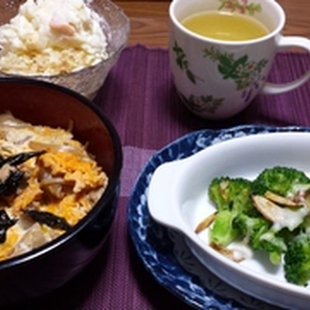 親子丼とブロッコリーのガーリック炒め