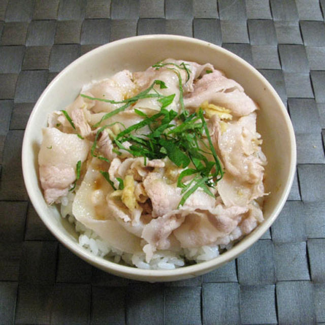 ■冷やし豚しゃぶにんにく丼