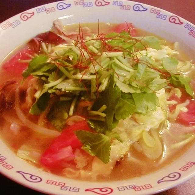 酸辣湯麺