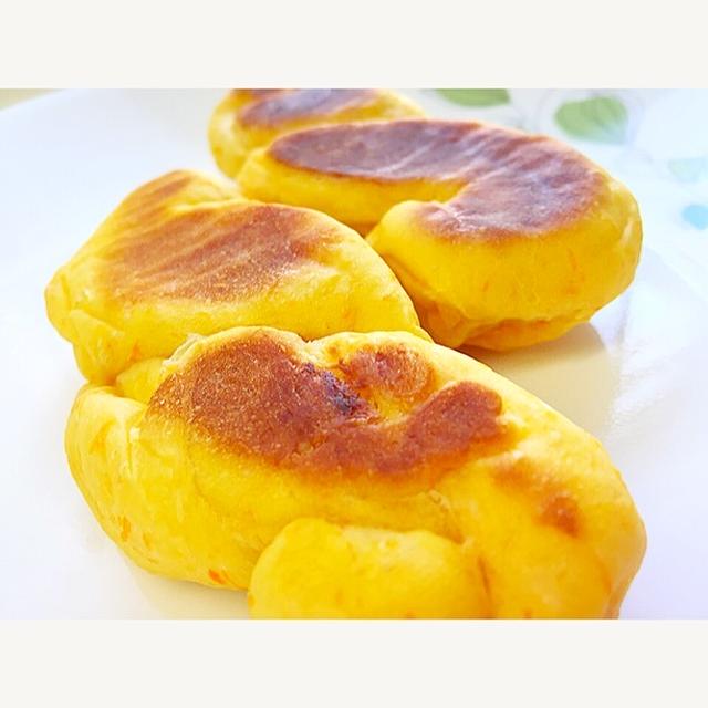 フライパンで作れる♡キャロットクリームパン