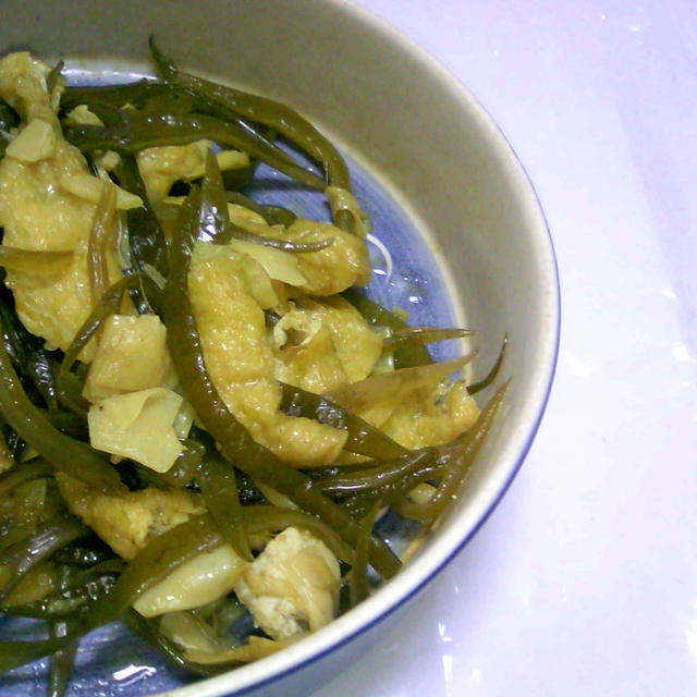 茎ワカメと生姜の炒め煮