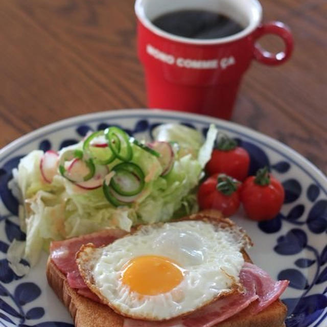 ベーコンエッグトースト　☆　焼きいも～焼きいも～♪