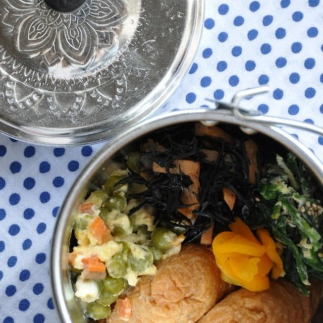 いなり寿司弁当。