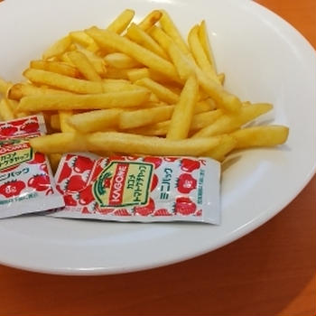 カネ美食品から優待カタログ到着♪