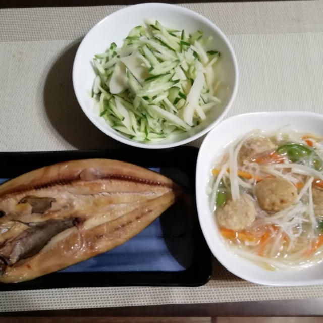 忘年会 肉団子と春雨のスープ煮♪