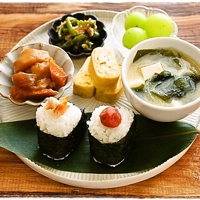 ワンプレート朝ごはん～おにぎりの朝ごはん～