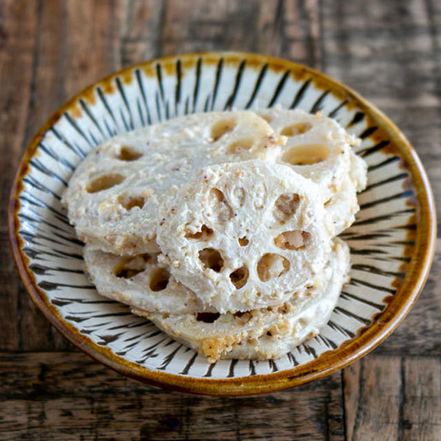 【３分副菜】シャキシャキ食感がおいしい♡蓮根のゴママヨサラダ