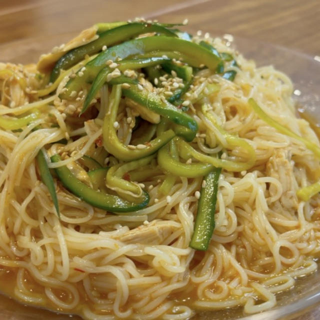 コチュジャン漬けきゅうりそうめん