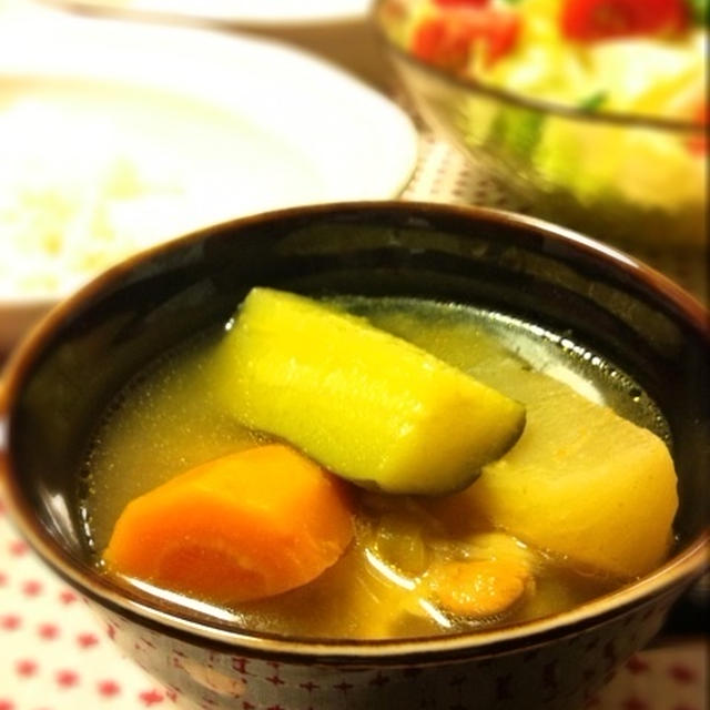 ゴロゴロ野菜のスープカレー