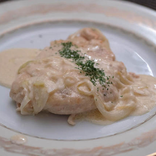 鶏むね肉のレモンクリーム煮