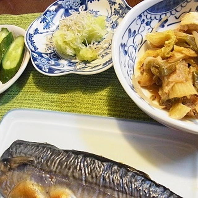 スンドゥブで元気もりもり　＆　１分で美肌と肩こりに効くツボ