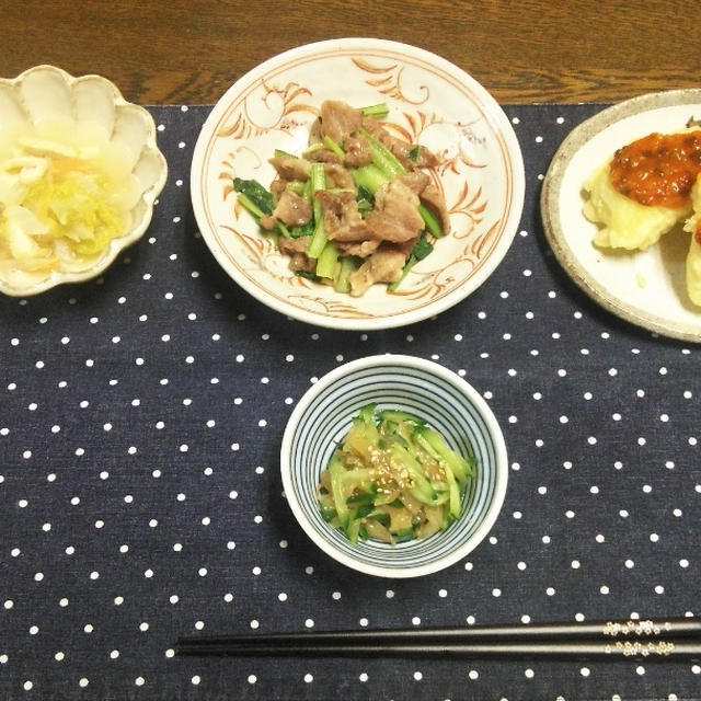 【昨日の晩ごはん】イカ天チリソース、小松菜と豚肉の炒め物。