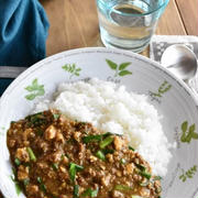 おかわりしたくなる！ひき肉と豆腐のヘルシークイックカレー