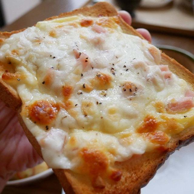 ハムチーズトーストの朝ごはん#本日のおうちごはん