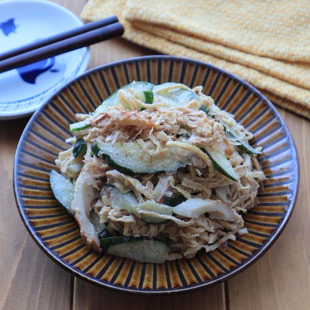 ポリポリおいしい♡切り干し大根とちくわのおかかサラダ