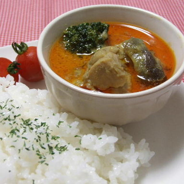 身近な調味料で・・・タイ風レッドカレー