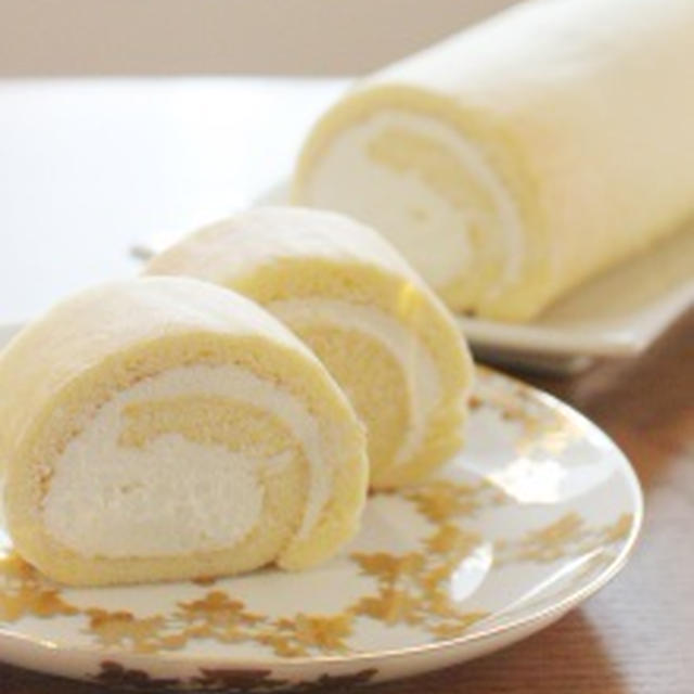 【クックパッド話題入り】チーズクリームの米粉ロールケーキ