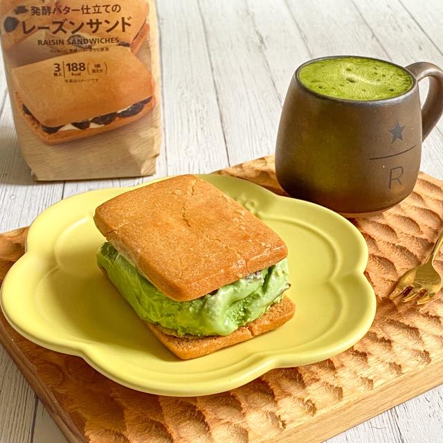＊抹茶アイスのラムレーズンサンド＊
