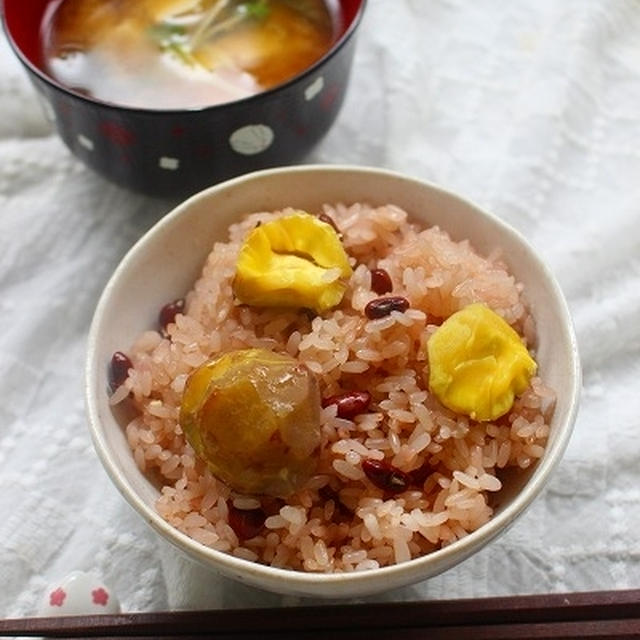 栗のお赤飯♡　もつ鍋　秋鮭のホイル焼き　オムレツ　栗の渋皮煮