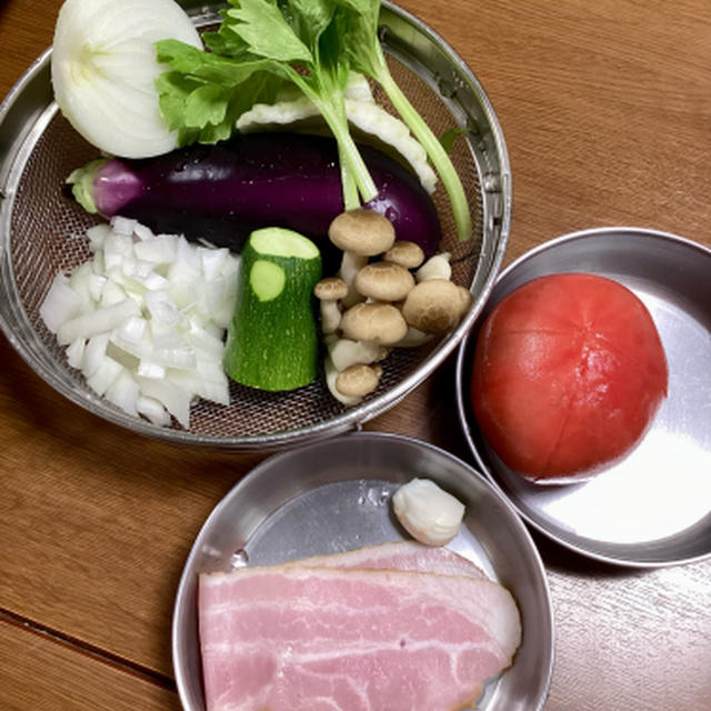 今週の夏の野菜スープの材料、６月前半の教室