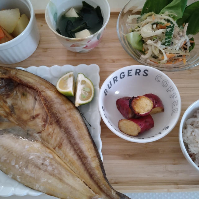昨日の夕飯☆縞ほっけ＆厚揚げと冬瓜の煮物はレンジで！＆アボカドとサバ缶のガーリックサラダ
