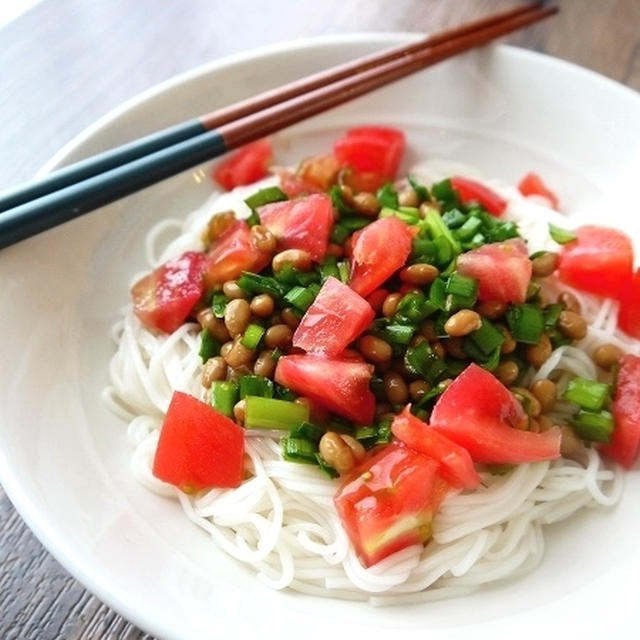 カラフルにらダレ納豆素麺