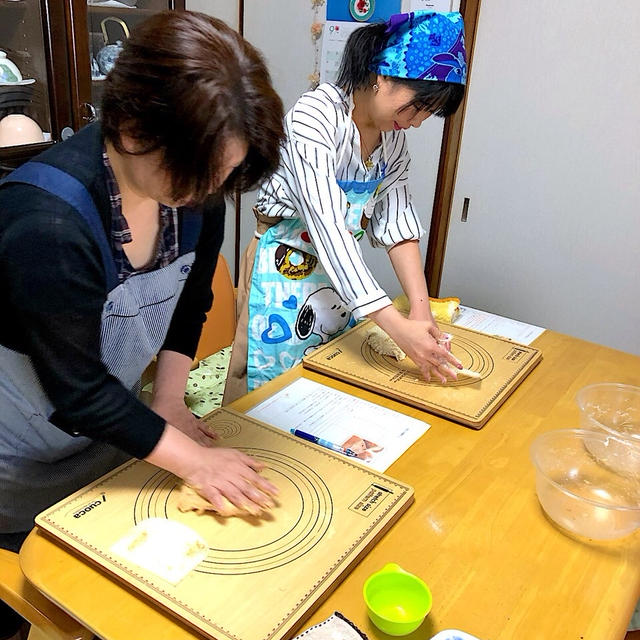 レッスンレポ♪アットホームで楽しかったと嬉しいご感想♡フライパンで作るイングリッシュマフィン作り