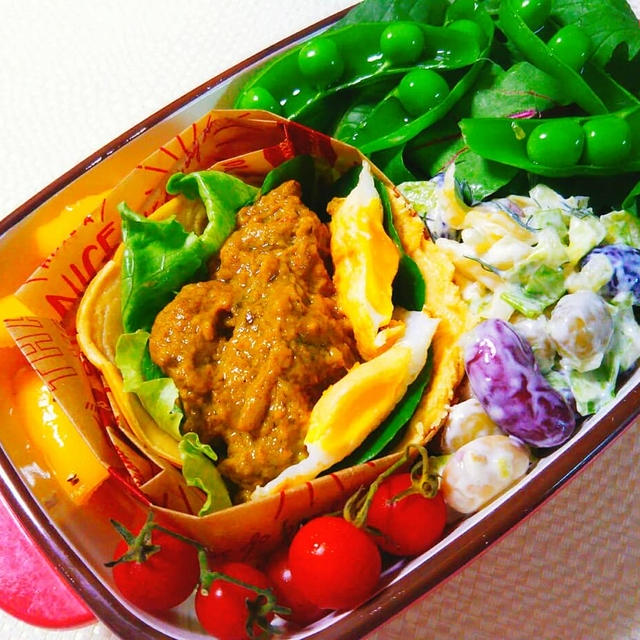 パンケーキサンドの糖質制限ランチ