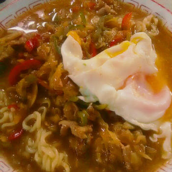 味噌炒めのあんかけラーメン