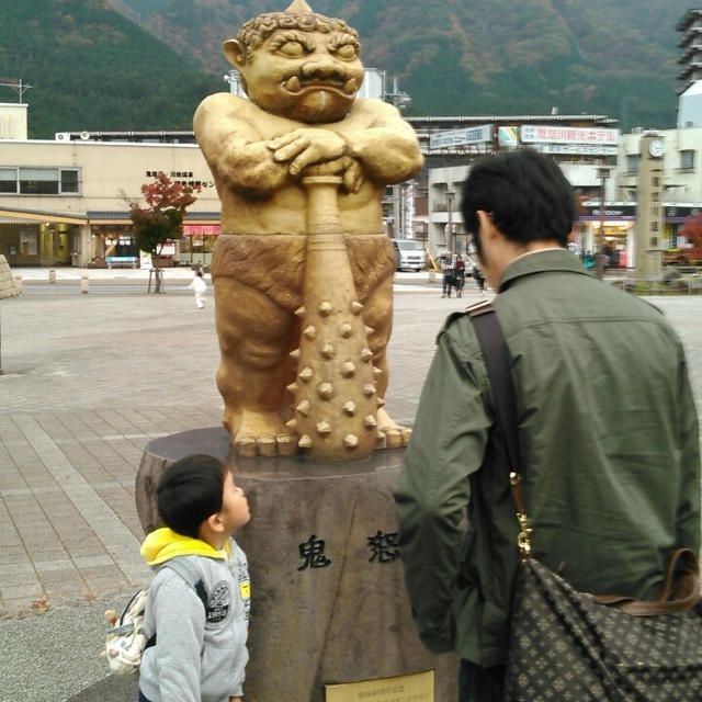 鬼怒川温泉駅前をお散歩