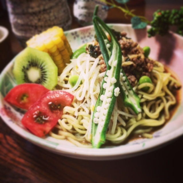 料理教室☆きまぐれランチ♪夏野菜のせ～きな粉タンタン麺～